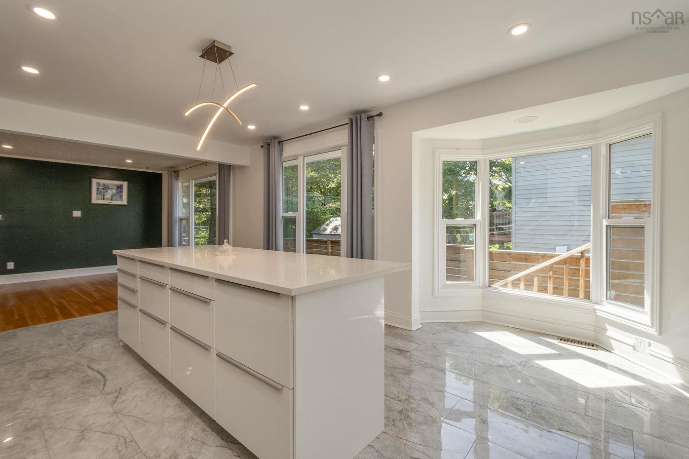 1 Grandview Drive, Dartmouth, NS