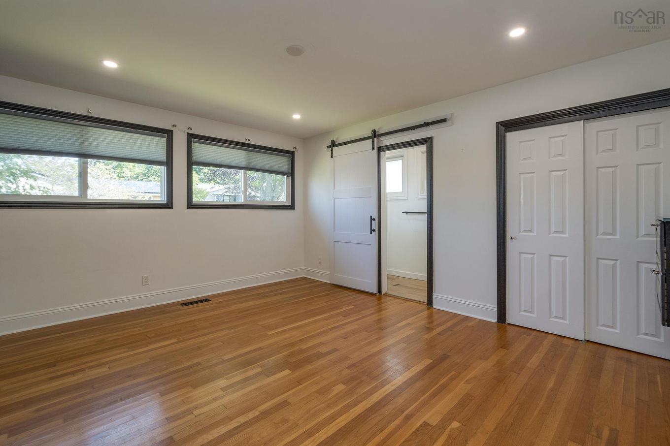 1 Grandview Drive, Dartmouth, NS