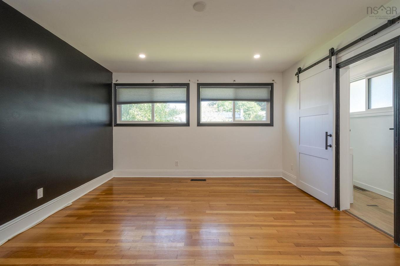 1 Grandview Drive, Dartmouth, NS