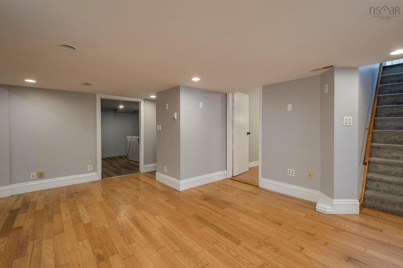 1 Grandview Drive, Dartmouth, NS