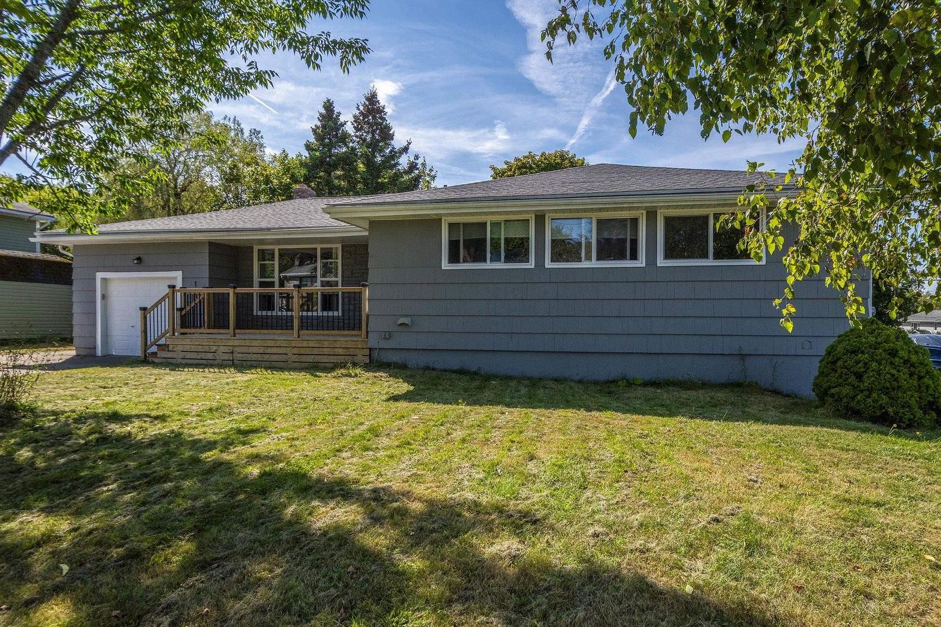 1 Grandview Drive, Dartmouth, NS