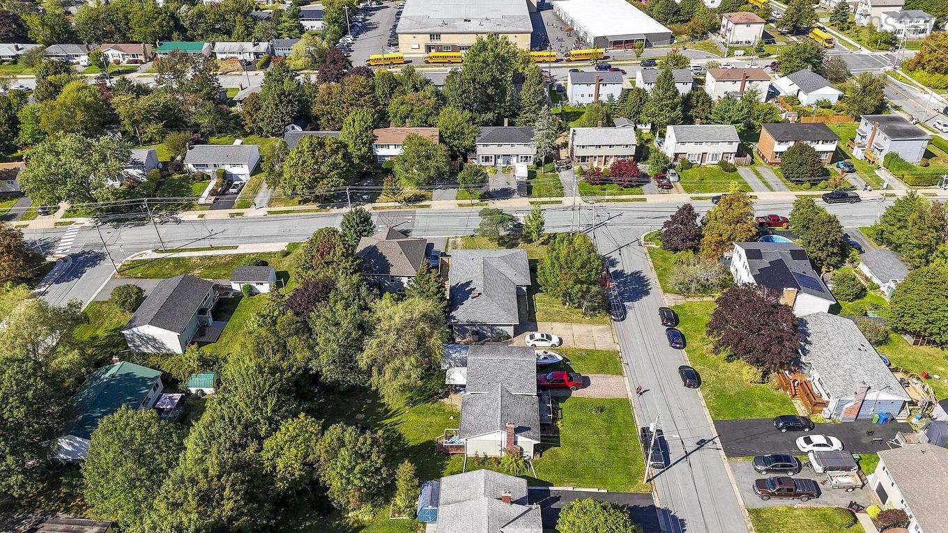 1 Grandview Drive, Dartmouth, NS