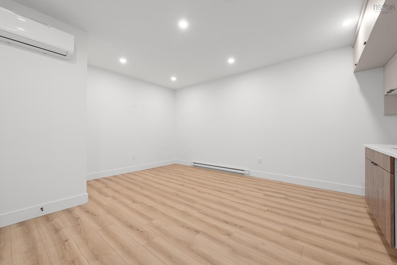 130 Colonial Crescent, Halifax, NS