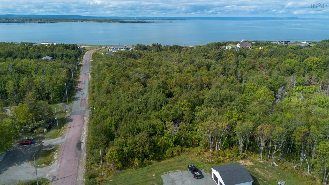 17 Mackesey Drive, Victoria Mines, NS