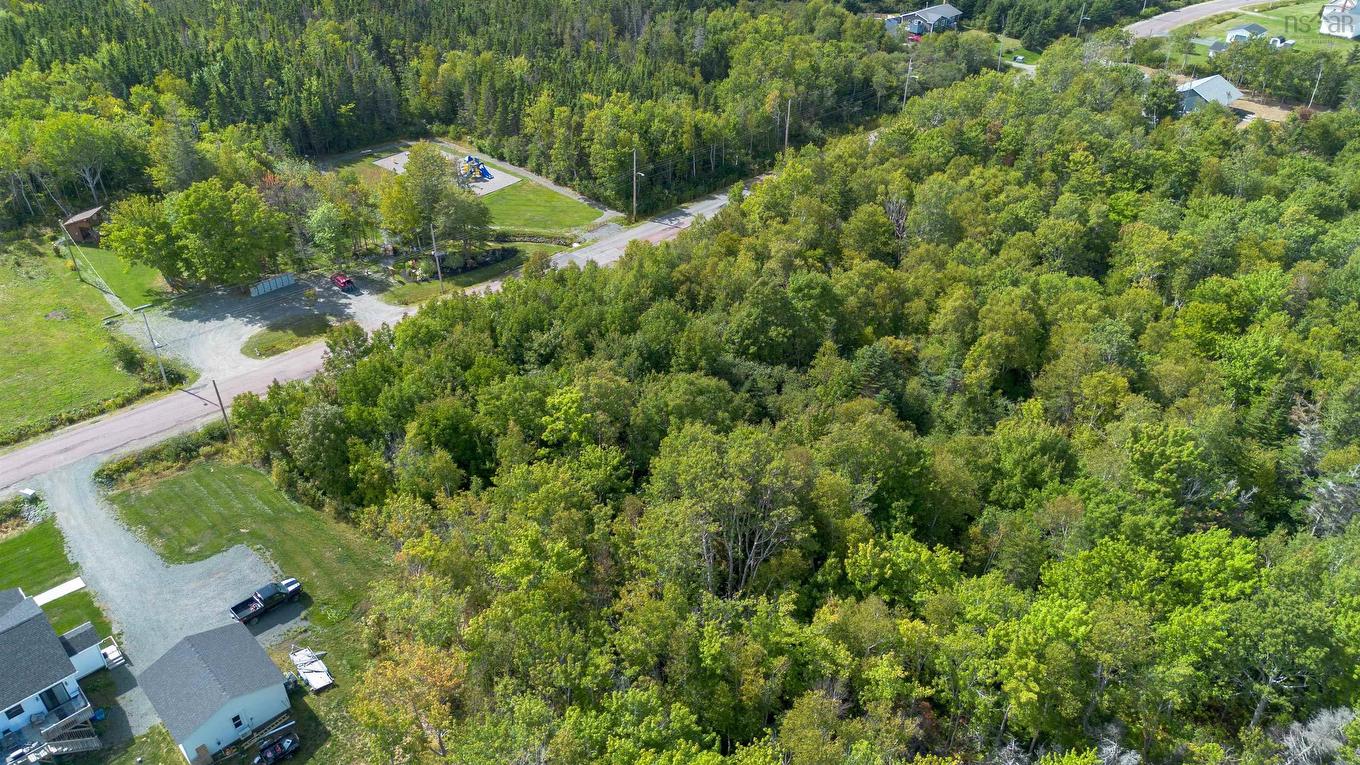 17 Mackesey Drive, Victoria Mines, NS