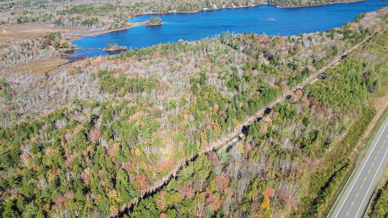 Highway 101, Grosses Coques, NS