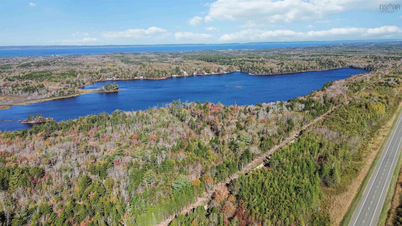 Highway 101, Grosses Coques, NS