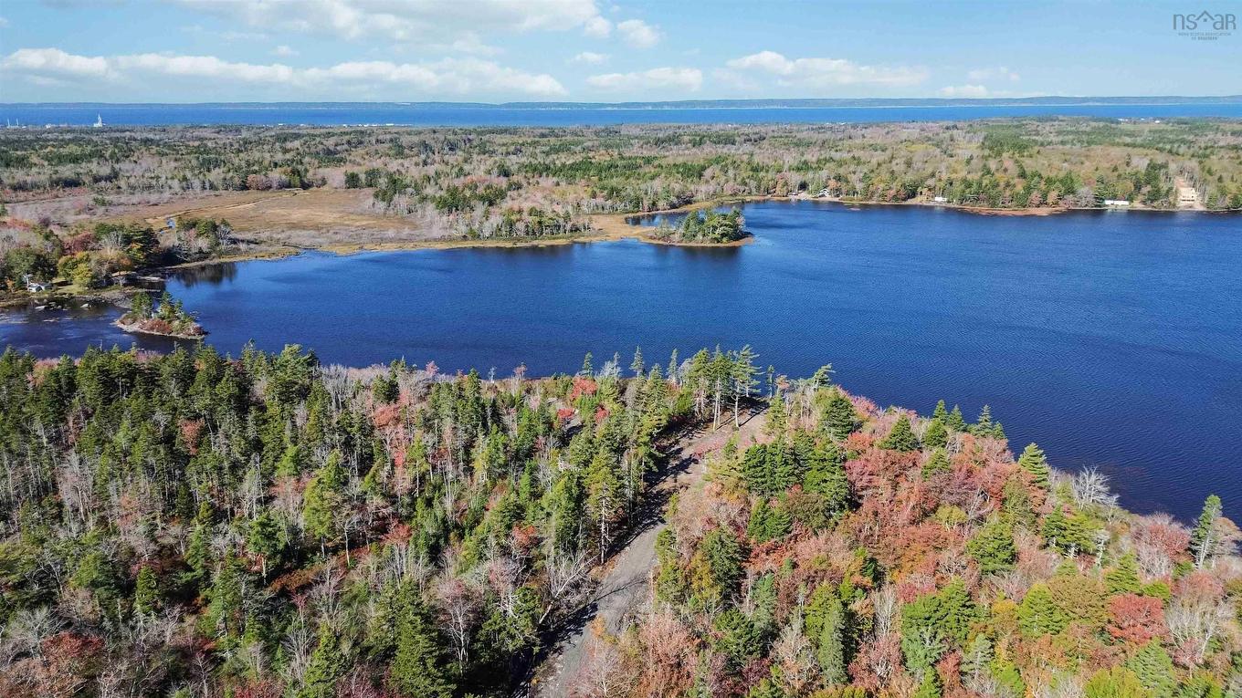 Highway 101, Grosses Coques, NS