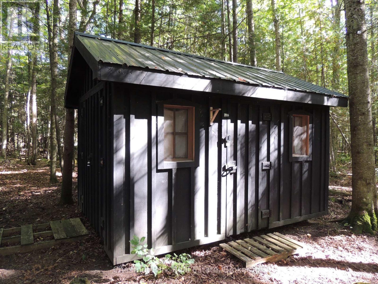 596244 Concession 10, Chatsworth, ON