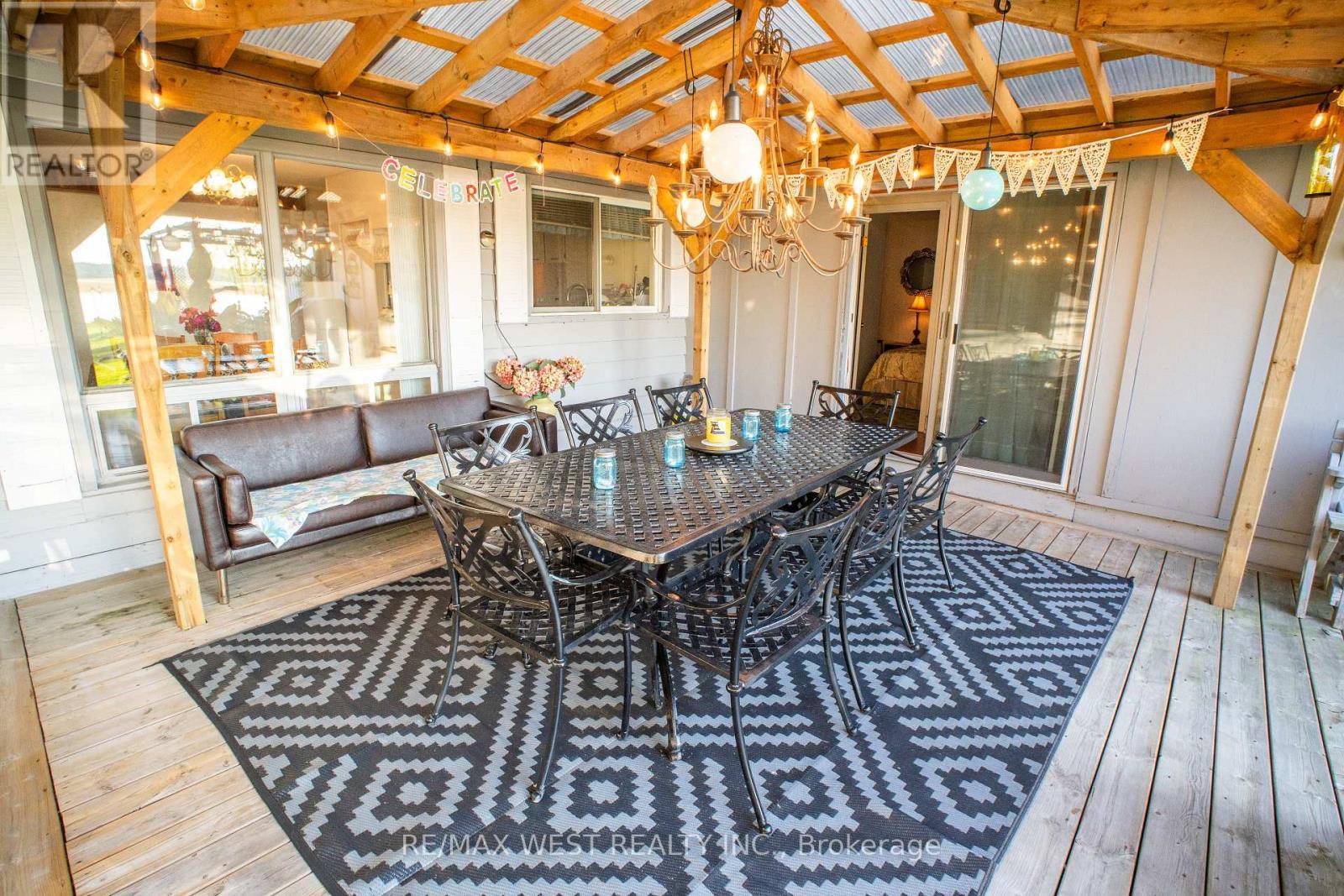 1392 Island View Drive, Selwyn, ON - Outdoor With Deck Patio Veranda