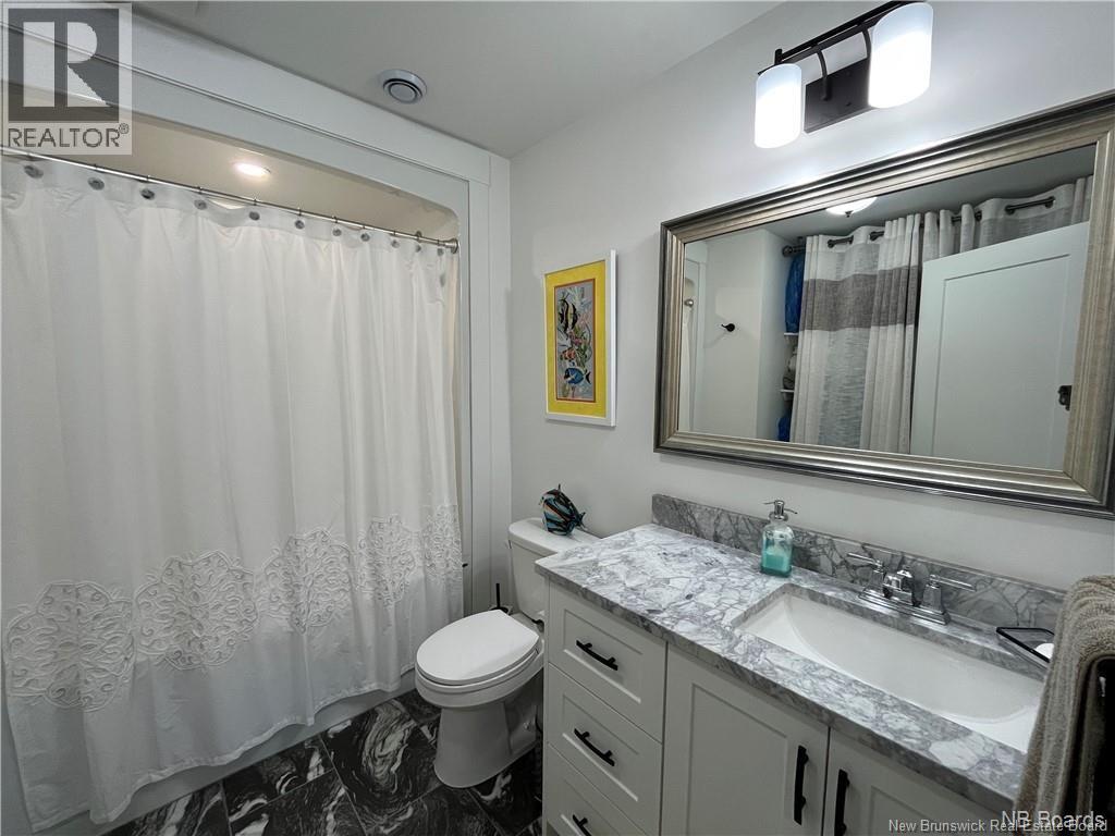 9 Flagstone Drive, Quispamsis, NB - Indoor Photo Showing Bathroom