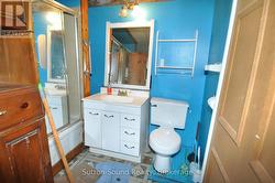 Laundry/Bath Room -