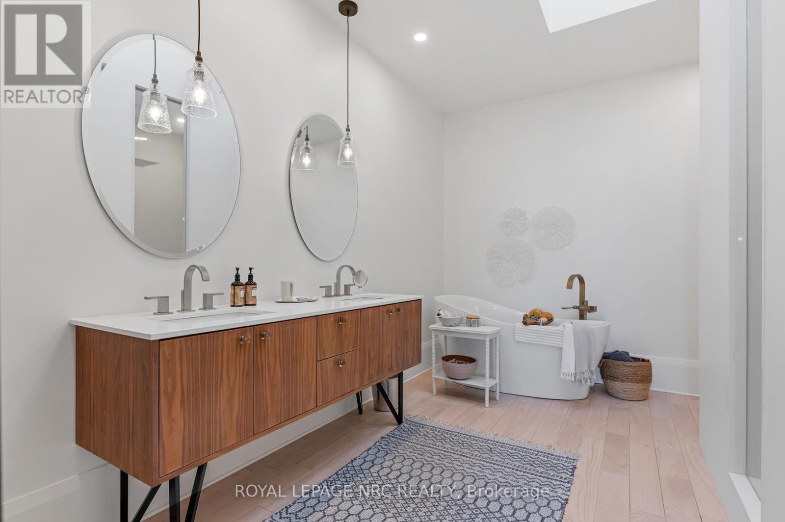 244 West Street, Port Colborne (Sugarloaf), ON