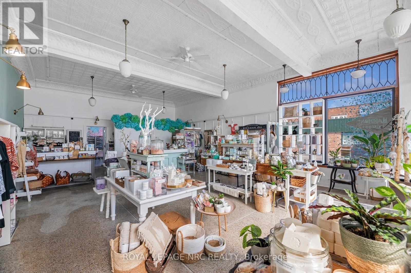 244 West Street, Port Colborne (Sugarloaf), ON