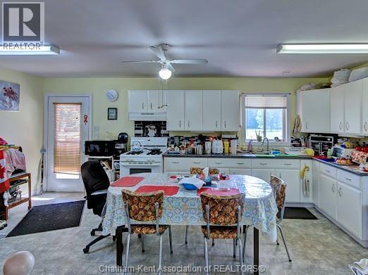 30089 West Bothwell Road, Bothwell, ON - Indoor