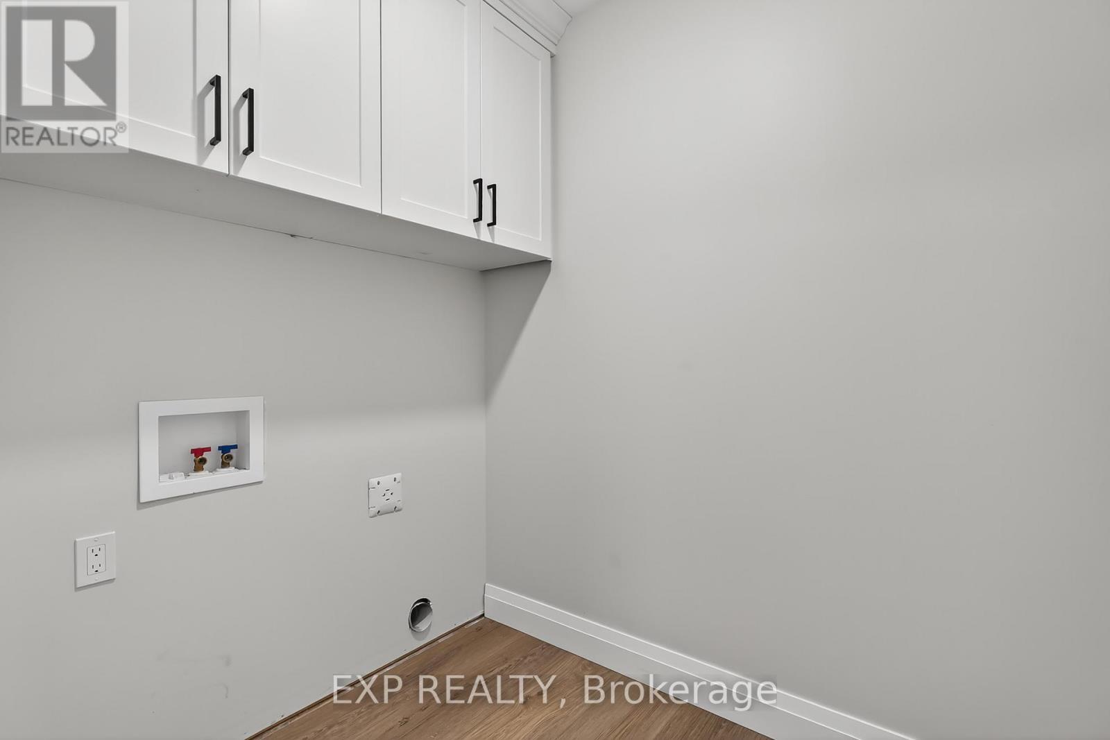 166 Webb Street, Minto, ON - Indoor Photo Showing Other Room