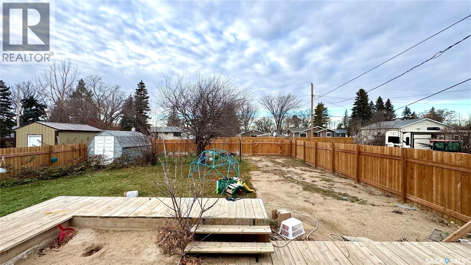 433 Garfield Street, Davidson, SK - Outdoor With Backyard