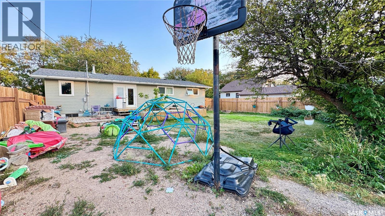 433 Garfield Street, Davidson, SK - Outdoor