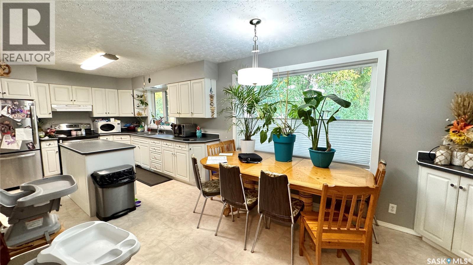 433 Garfield Street, Davidson, SK - Indoor Photo Showing Dining Room