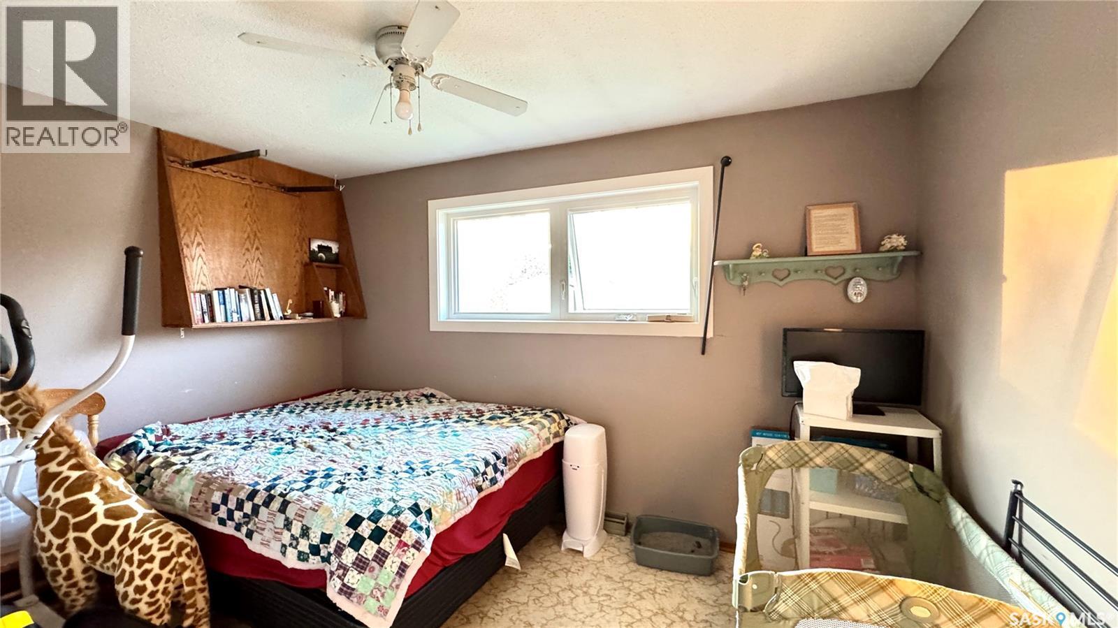 433 Garfield Street, Davidson, SK - Indoor Photo Showing Bedroom