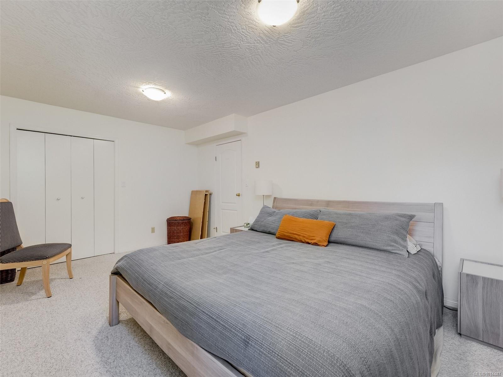 764 Westbury Rd, Saanich, BC