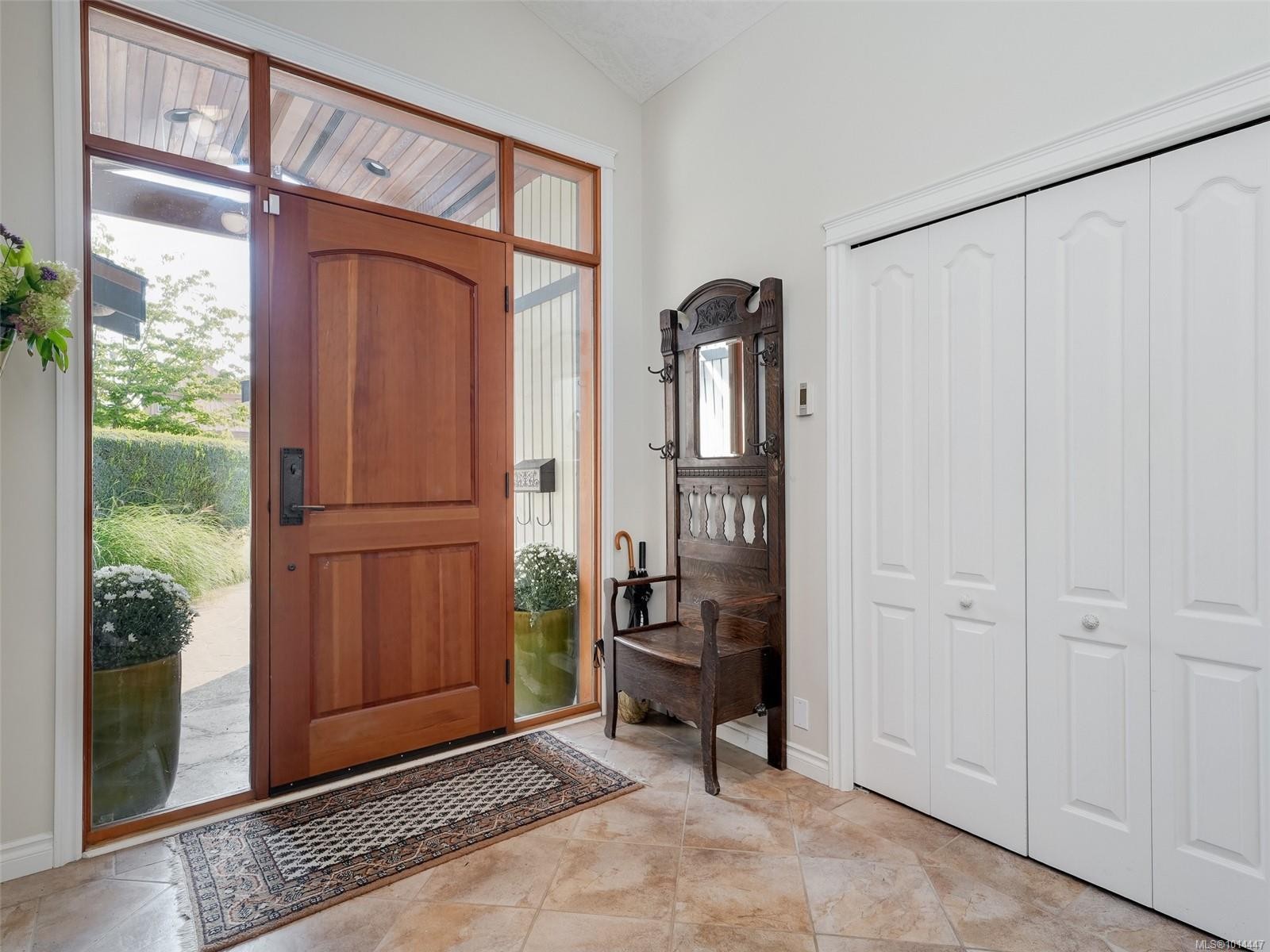 764 Westbury Rd, Saanich, BC