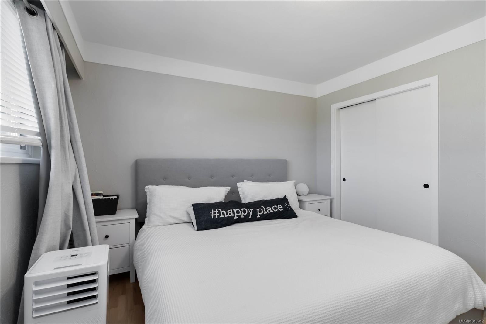 727 Chesterlea Rd, Saanich, BC