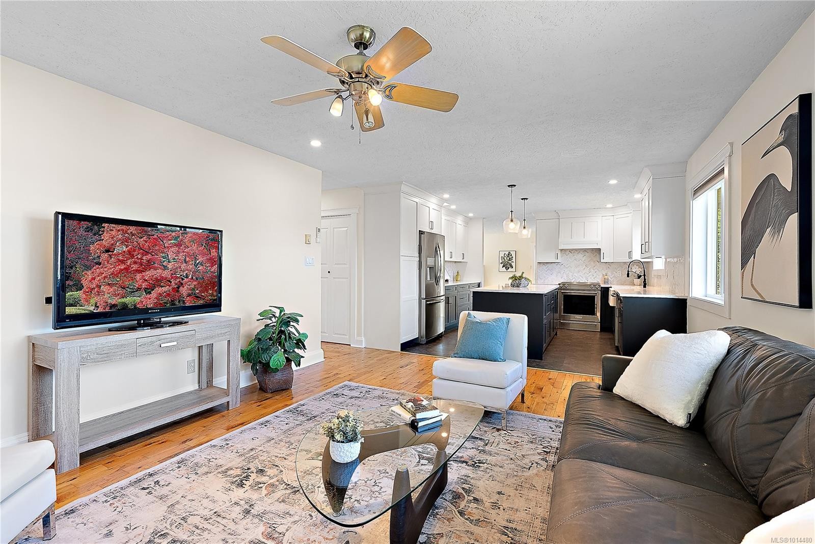 1290 Lidgate Crt, Saanich, BC