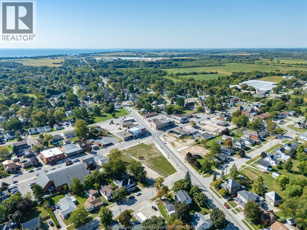 1 Talbot Road West, Wheatley, ON