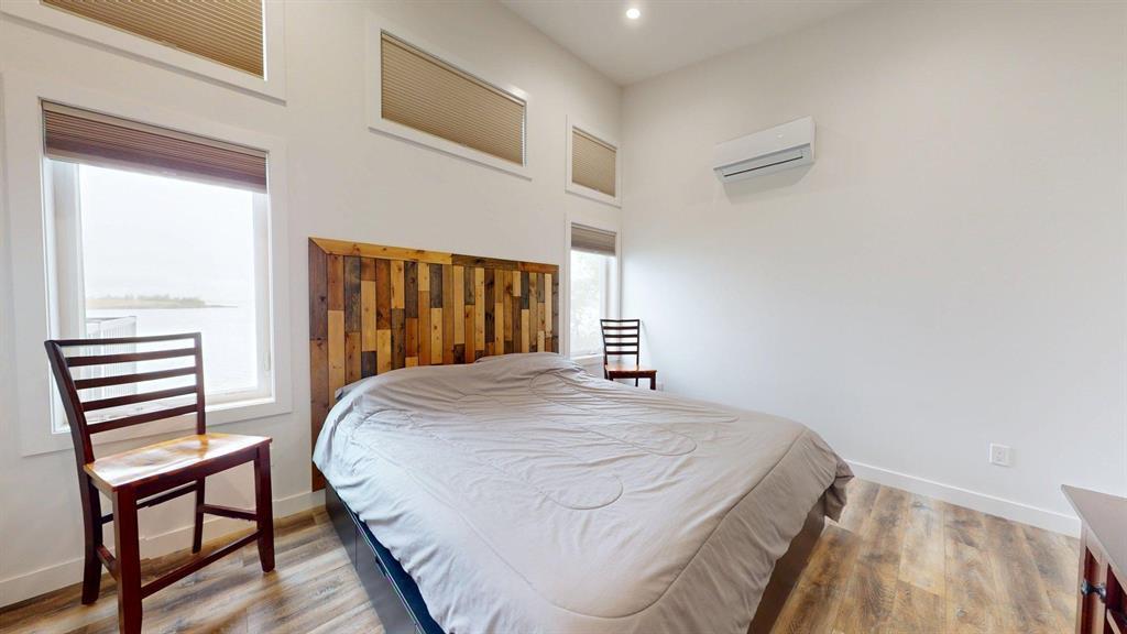 40 Birch Bay, Thomas Lake, MB - Indoor Photo Showing Bedroom