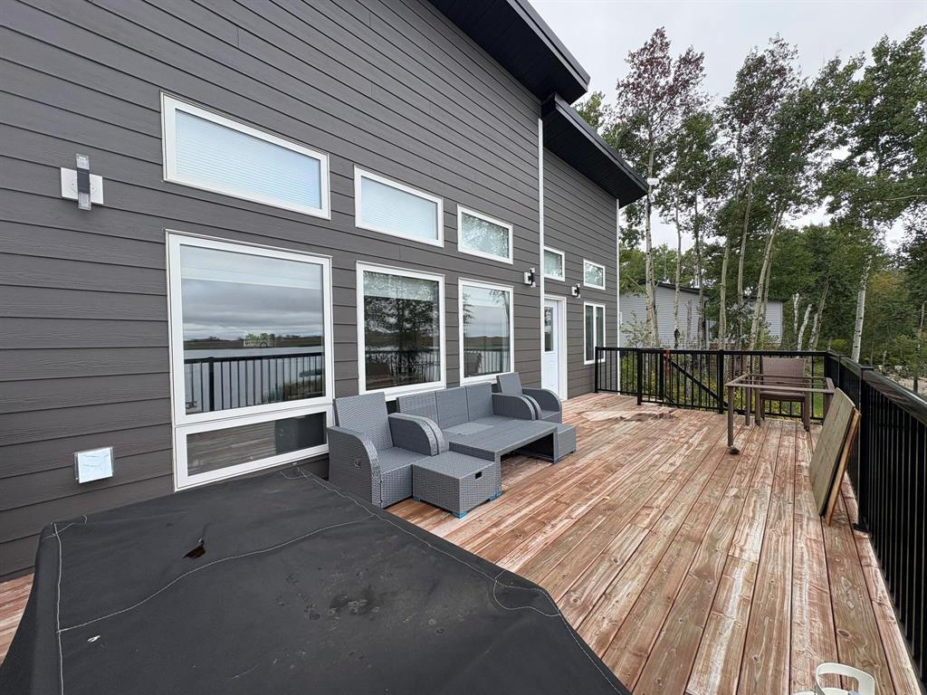 40 Birch Bay, Thomas Lake, MB - Outdoor With Deck Patio Veranda With Exterior