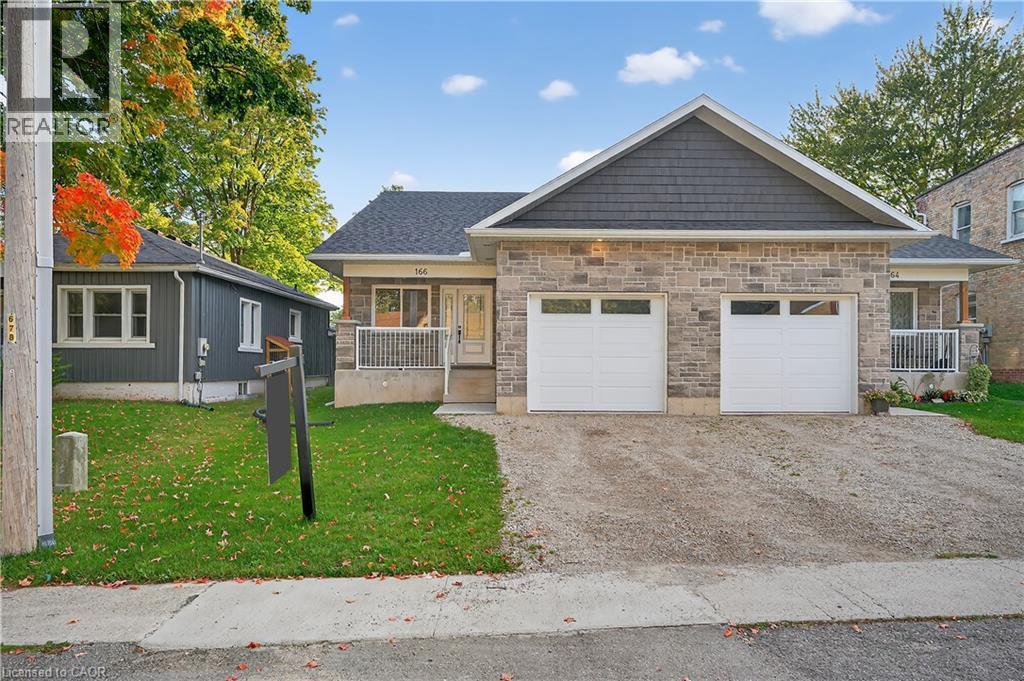 166 Webb Street, Harriston, ON - Outdoor