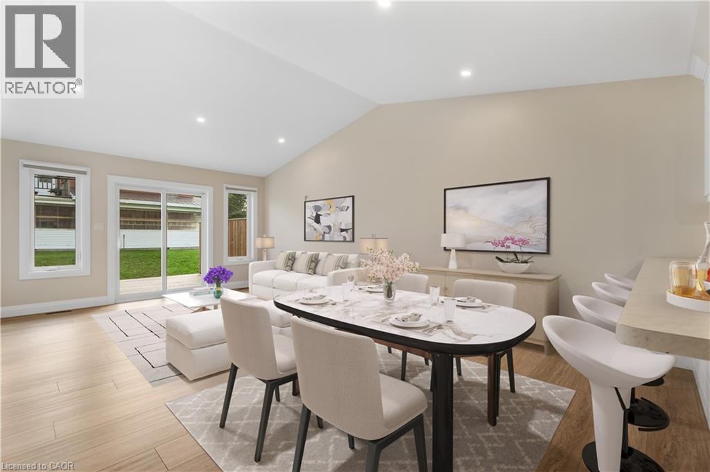 166 Webb Street, Harriston, ON - Indoor Photo Showing Dining Room