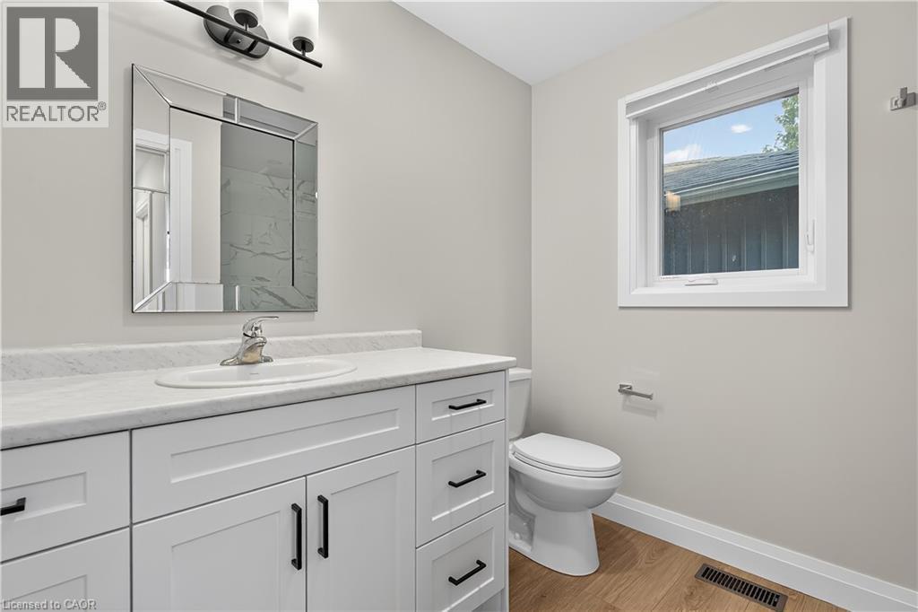 166 Webb Street, Harriston, ON - Indoor Photo Showing Bathroom