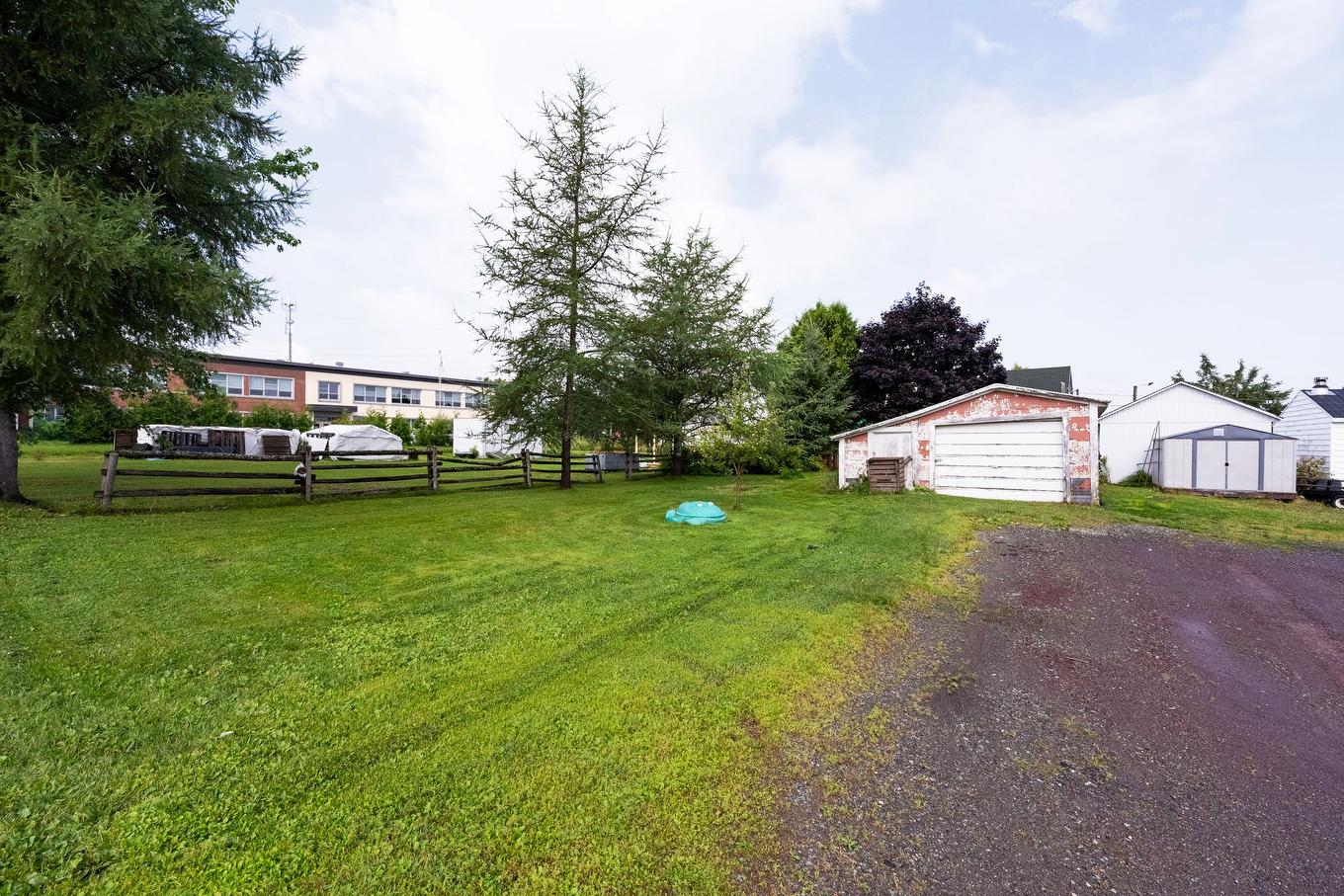 Backyard - 94Z Rue Bellevue, Saint-Pamphile, QC - Outdoor