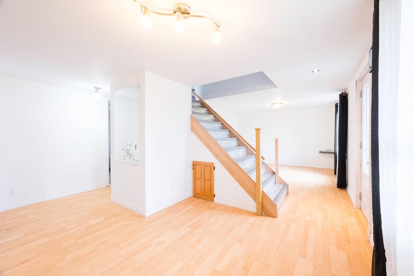 Living room - 94Z Rue Bellevue, Saint-Pamphile, QC - Indoor Photo Showing Other Room