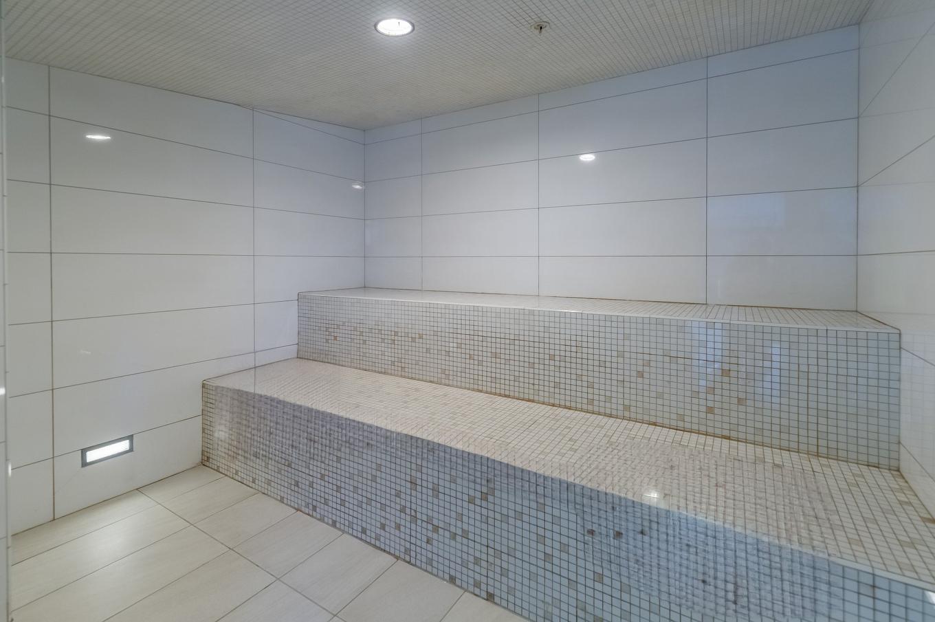 Sauna - 1648-1414 Rue Chomedey, Montréal (Ville-Marie), QC - Indoor Photo Showing Bathroom