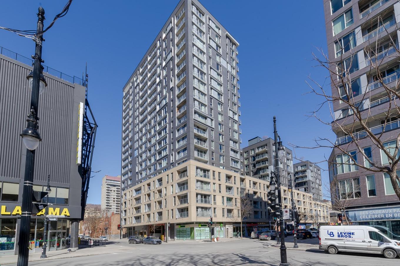 Façade - 1648-1414 Rue Chomedey, Montréal (Ville-Marie), QC - Outdoor With Balcony With Facade