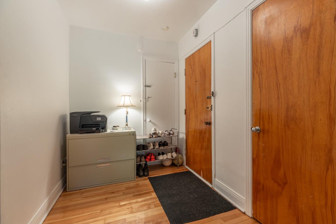 Hall - 5985 Rue Souart, Montréal (Côte-Des-Neiges/Notre-Dame-De-Grâce), QC - Indoor Photo Showing Other Room