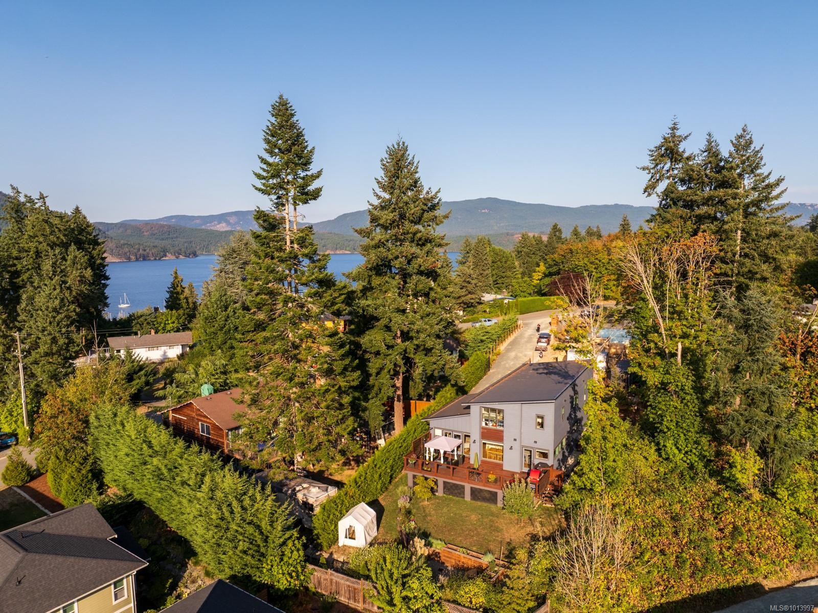 1784 Vee Rd, Cowichan Bay, BC