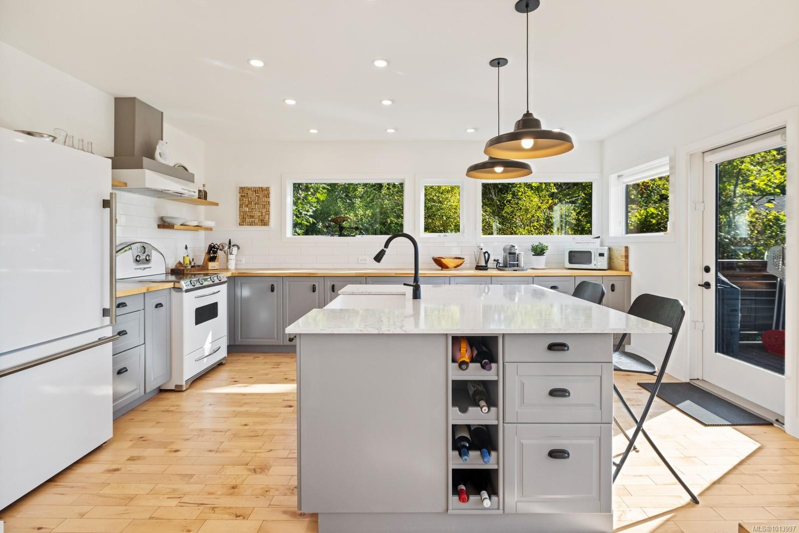 1784 Vee Rd, Cowichan Bay, BC