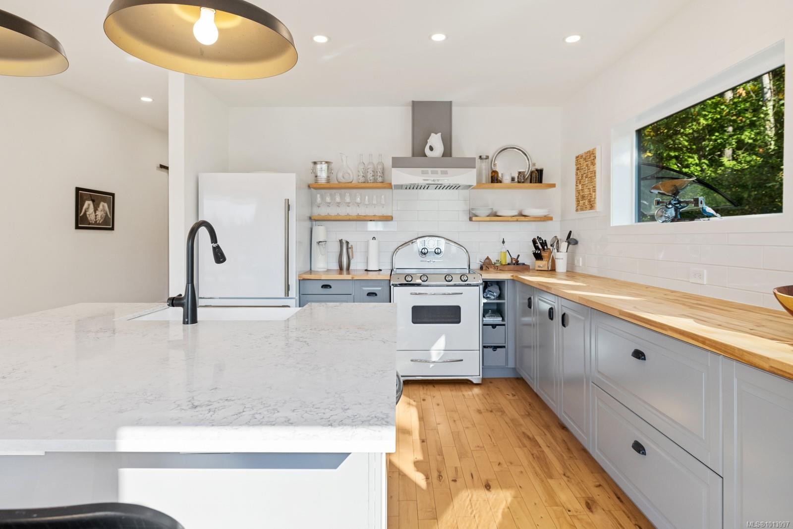 1784 Vee Rd, Cowichan Bay, BC