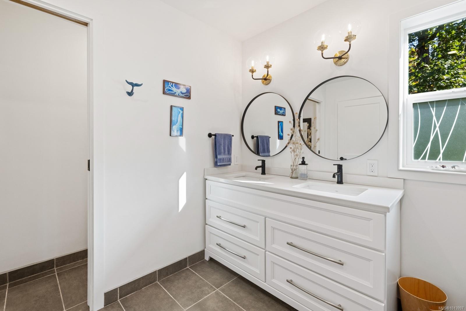 1784 Vee Rd, Cowichan Bay, BC