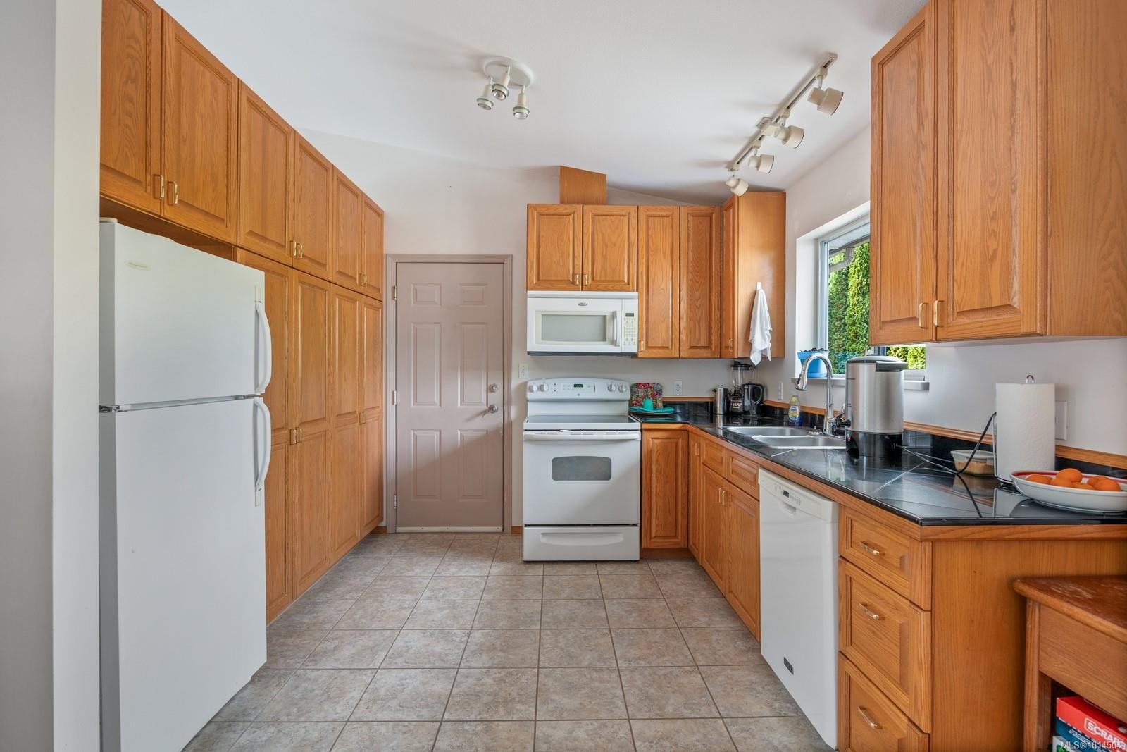 2120 Plover Crt, Comox, BC