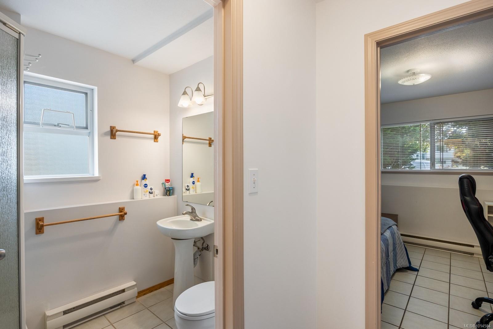 2120 Plover Crt, Comox, BC