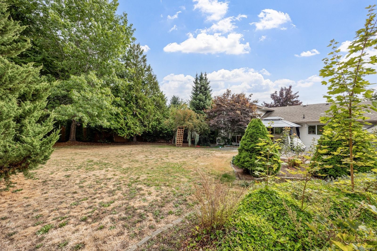 2120 Plover Crt, Comox, BC