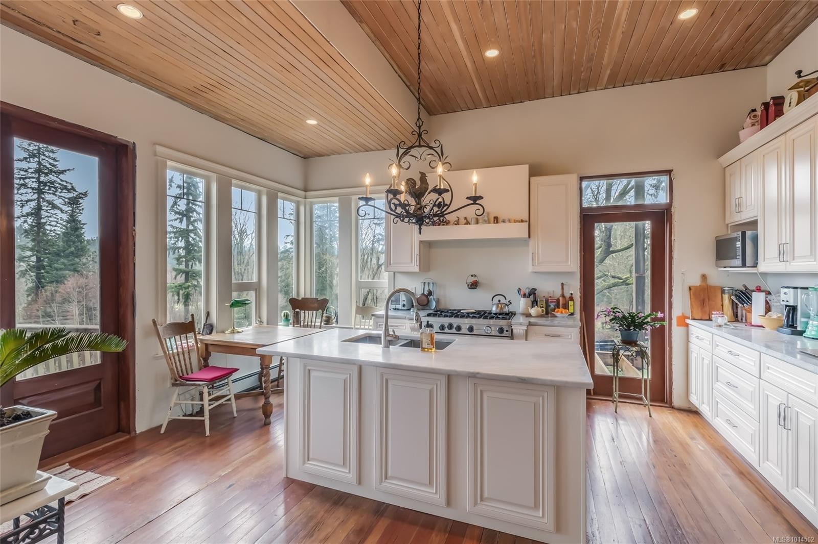 2300 East Wellington Rd, Nanaimo, BC