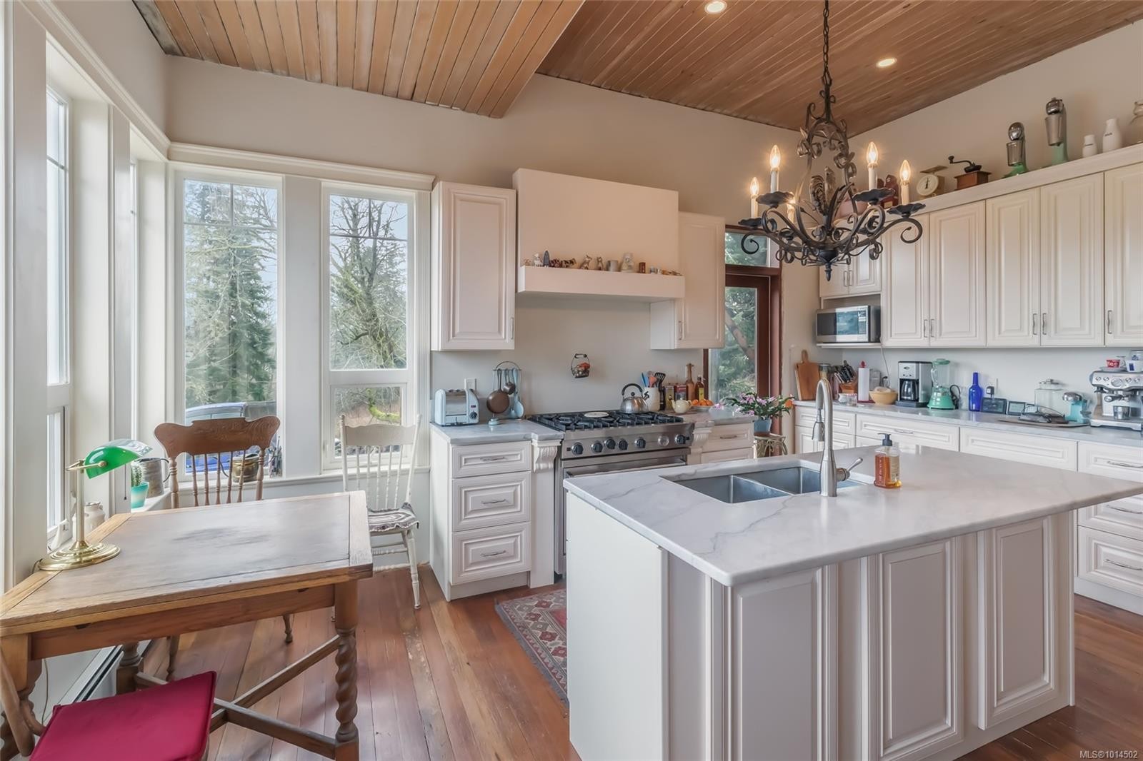 2300 East Wellington Rd, Nanaimo, BC