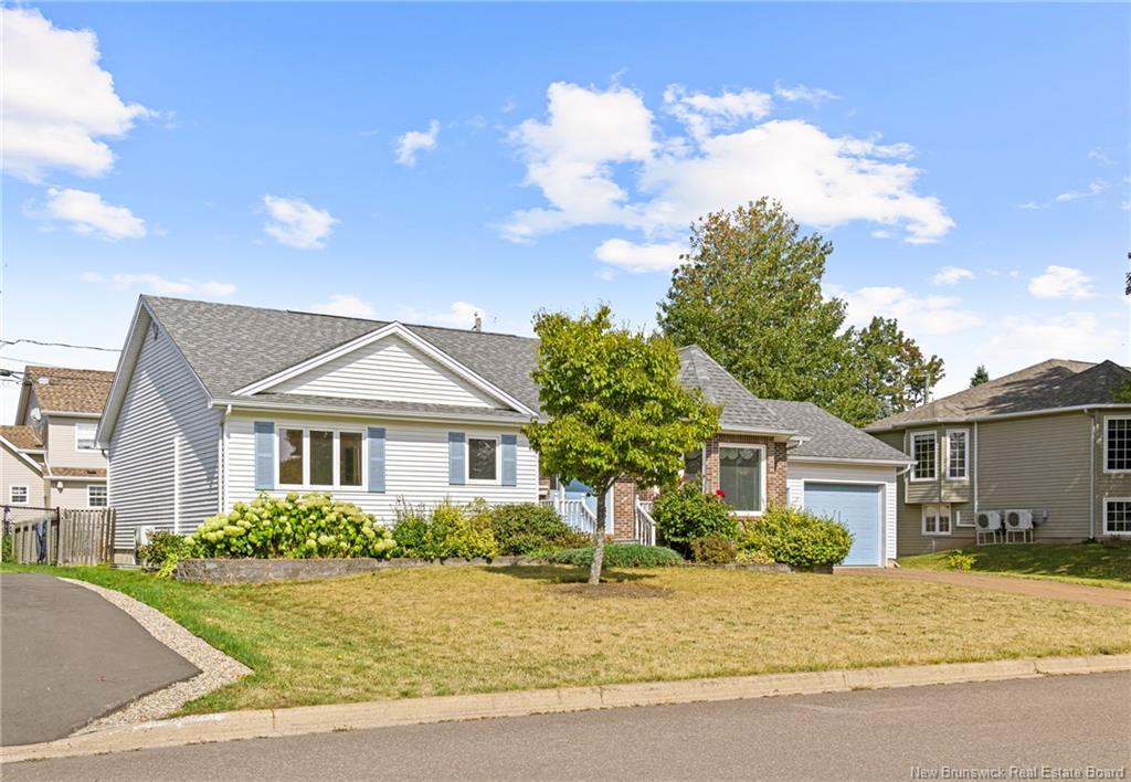 45 Foxwood Dr, Moncton, NB