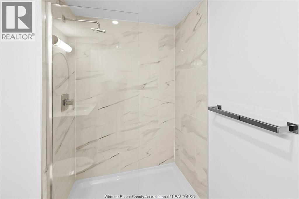 3290 Stella Crescent Unit# 604, Windsor, ON - Indoor Photo Showing Bathroom